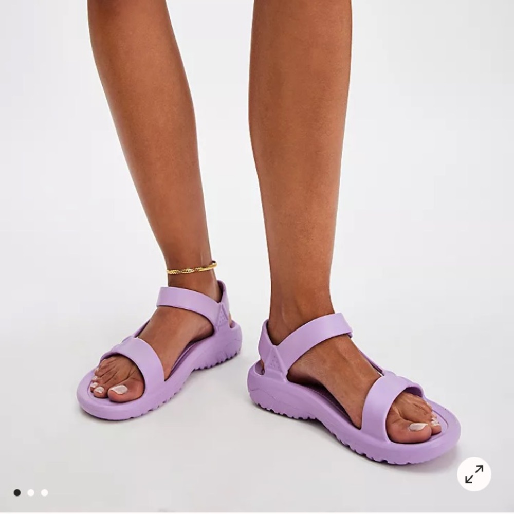 Teva x Free People Women's hurricane drift  Pink Sandals Sz 6
